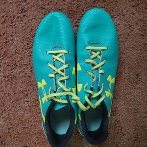 Under armour blue soccer cleats shoes